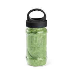 Set met een pp en pet fles...